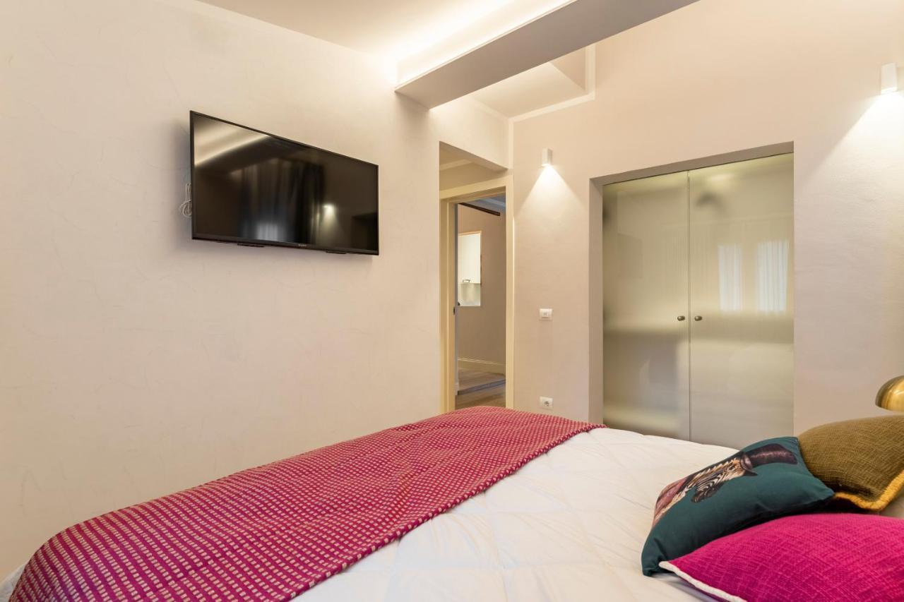 Art Apartment Luxury Sofia Suite Φλωρεντία Εξωτερικό φωτογραφία